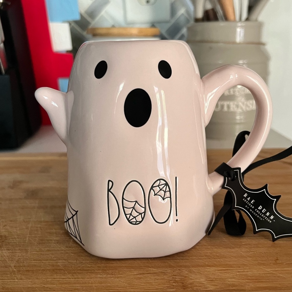 Rae Dunn | NWT pink ghost seasonal Halloween mug - OS